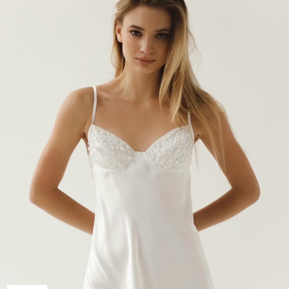 THE ROBE UA CASSIDY - SLIP DRESS